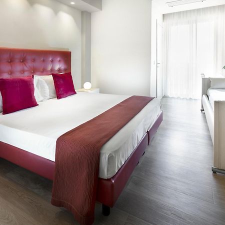 Hotel 2000 ريتشوني المظهر الخارجي الصورة