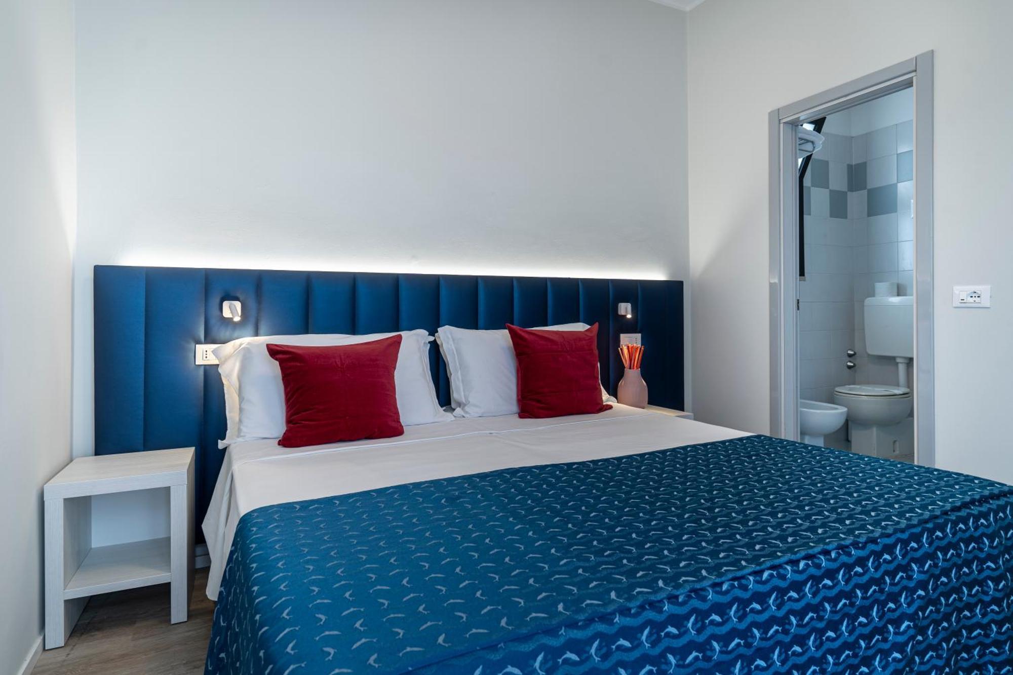 Hotel 2000 ريتشوني المظهر الخارجي الصورة
