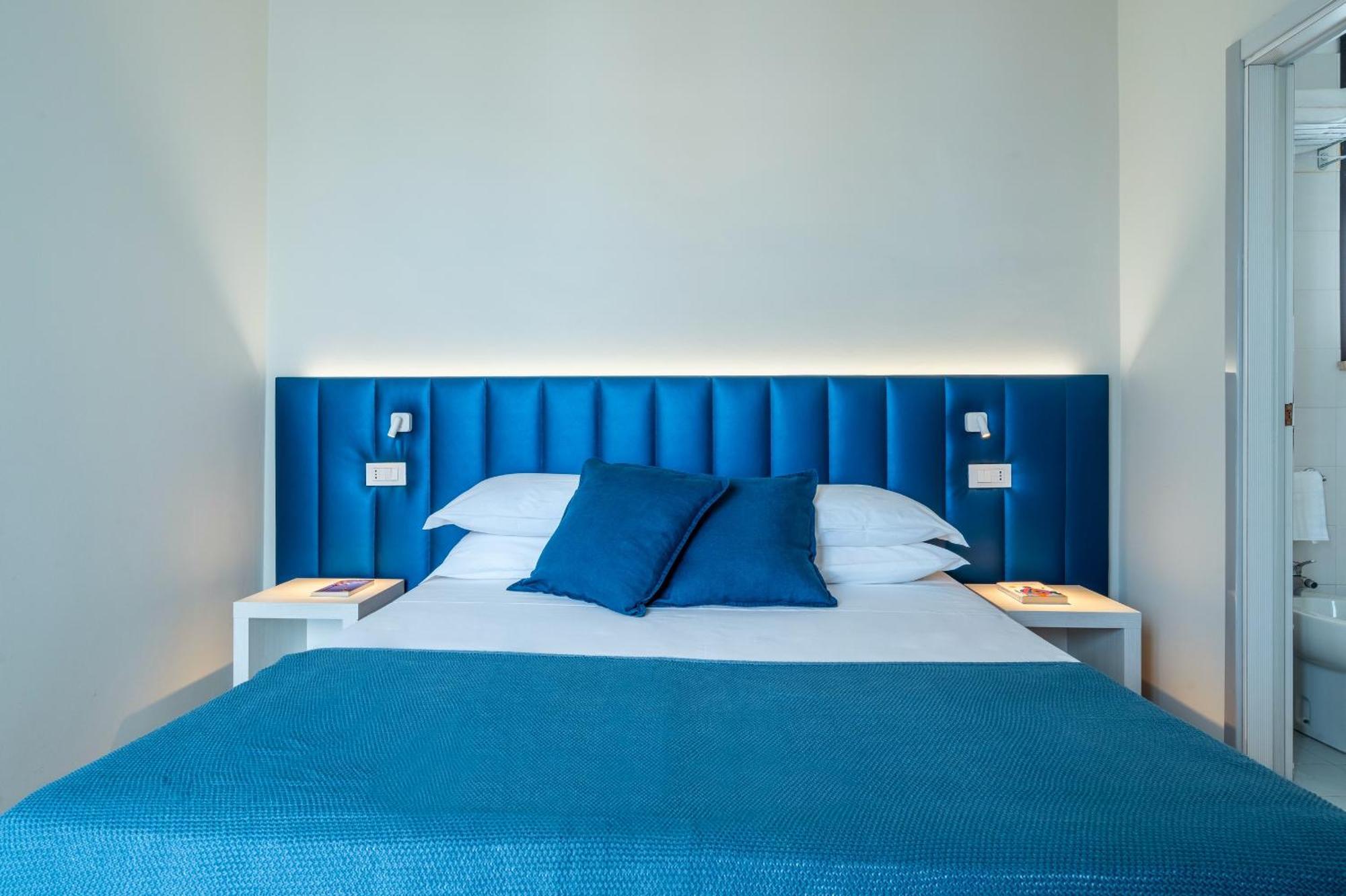 Hotel 2000 ريتشوني المظهر الخارجي الصورة