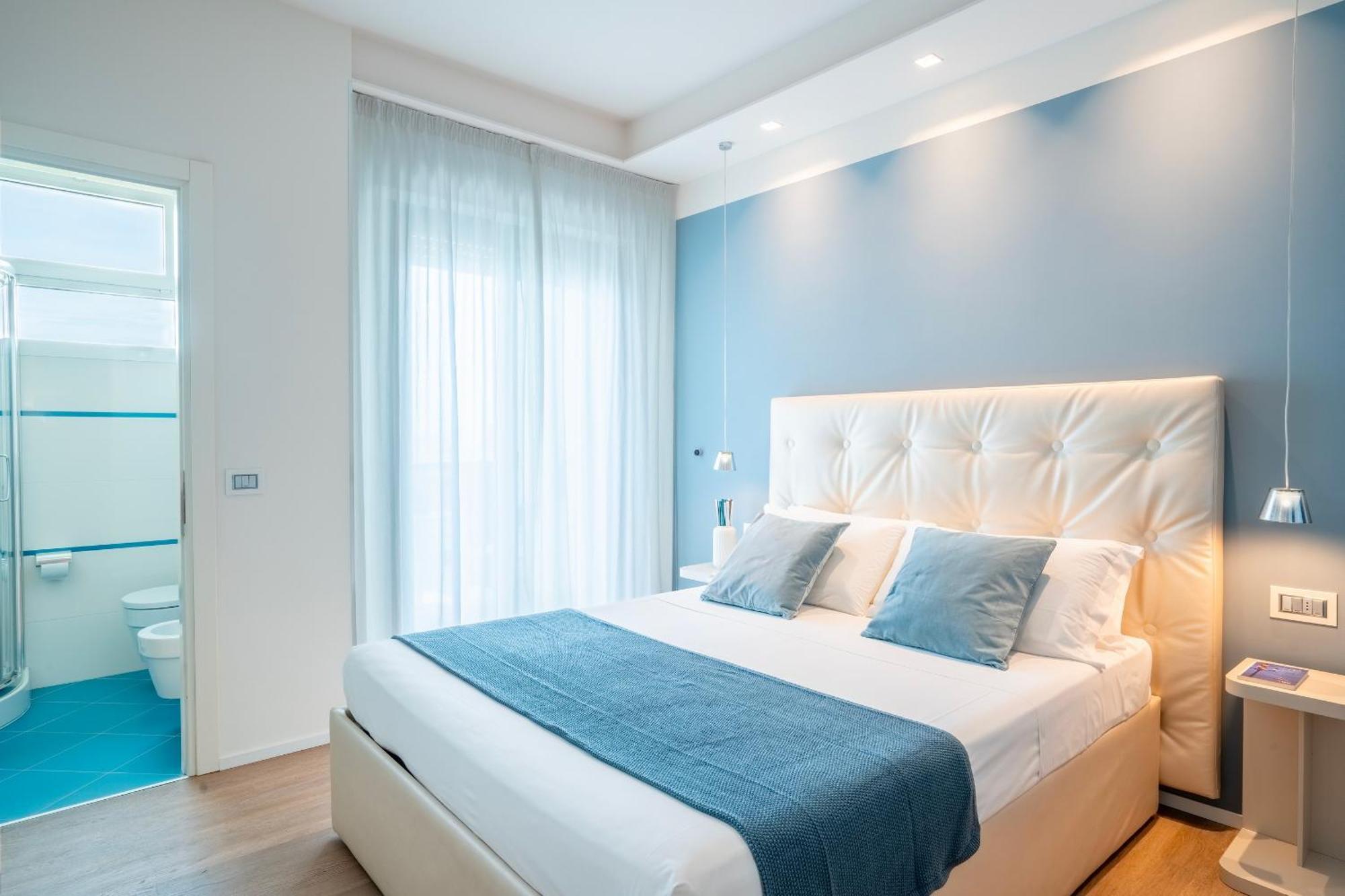 Hotel 2000 ريتشوني المظهر الخارجي الصورة